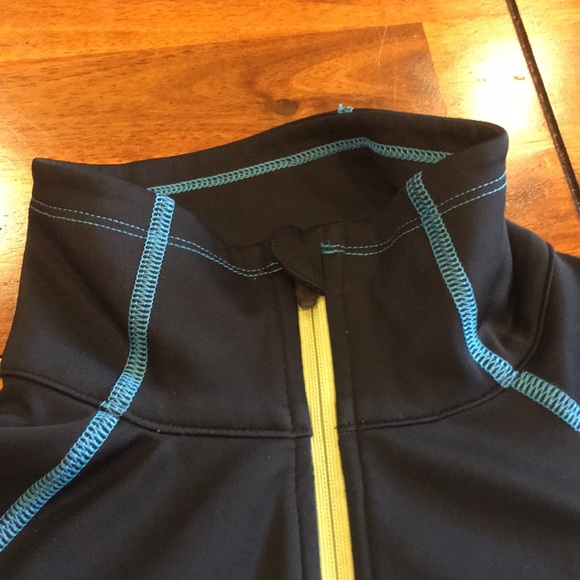 Columbia Omni-Wick Titanium Running Top - Picture 11 of 11